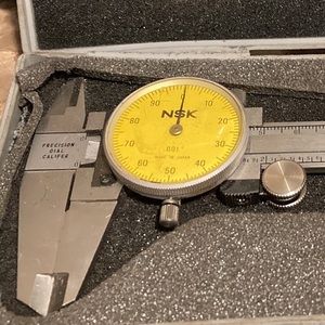 Mitutoyo NSK Precision Dial Caliper 505-637, .001, 6in